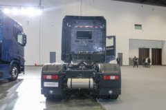 福田 欧曼银河7 620马力 6X4 自动档牵引车