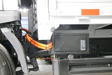 ���� ʱ���캽S1 4.5T 4.17�״��綯����С��77.28kwhͼƬ