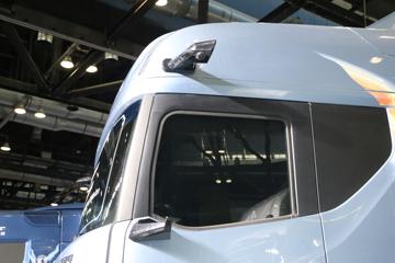 ���� ŷ������9 4X2 ���綯ǣ����600kWhͼƬ