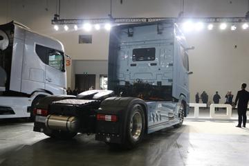 ���� ŷ������9 4X2 ���綯ǣ����600kWhͼƬ