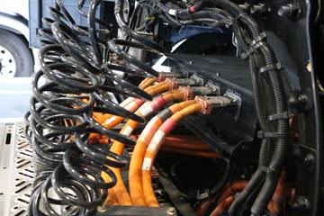 ���� ŷ������9 4X2 ���綯ǣ����600kWhͼƬ