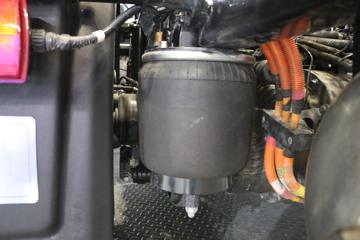 ���� ŷ������9 4X2 ���綯ǣ����600kWhͼƬ