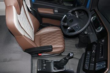 ���� ŷ������5 480���� 6X4 AMT�Զ���ǣ����ͼƬ