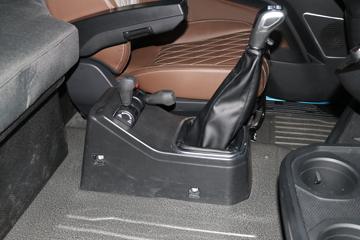 ���� ŷ������5 480���� 6X4 AMT�Զ���ǣ����ͼƬ