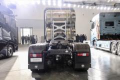 福田 欧曼银河9 580马力 6X4 LNG自动档牵引车