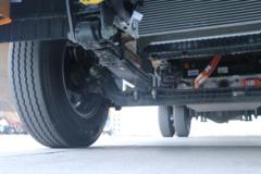 福田奥铃 智蓝EM 4.5T 3.17米双排纯电动栏板轻卡77.28kWh