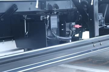 ������� ����EM 4.5T 3.815�׵��Ŵ��綯�����Ῠ81.59kWhͼƬ