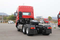 东风新疆 畅行X7 480马力 6X4 牵引车