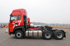 东风新疆 畅行X7 480马力 6X4 牵引车