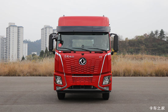 �����½� ����X7 12.9L LNG 520���� 6X4 ����14�� ǣ����