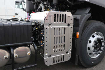 �����½� ����X7 480���� 6X4 ǣ����ͼƬ