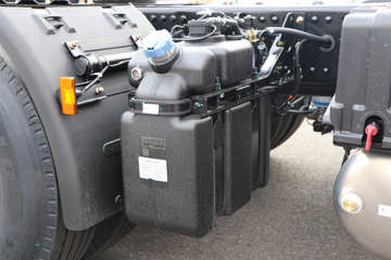 �����½� ����X7 480���� 6X4 ǣ����ͼƬ