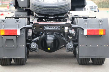 �����½� ����X7 480���� 6X4 ǣ����ͼƬ