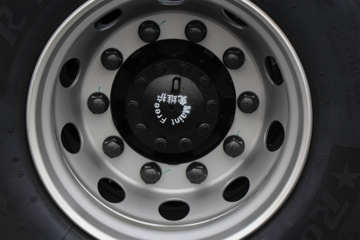 �����½� ����X7 480���� 6X4 ǣ����ͼƬ