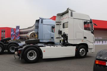 �����½� ����X9 600���� 4X2 ǣ����ͼƬ