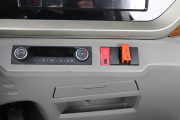 �����½� ����X9 600���� 4X2 ǣ����ͼƬ