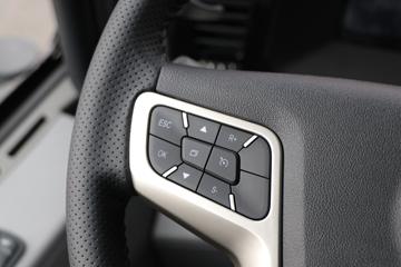 �����½� ����X9 600���� 4X2 ǣ����ͼƬ