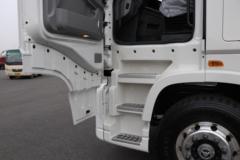 东风新疆 畅行X9 600马力 4X2 牵引车