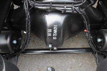 �����½� ����X9 600���� 4X2 ǣ����ͼƬ