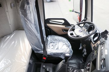 �����½� ����X7 320���� 4X2 9.6����ʽ�ػ���(DFV5183XXYGP6DAL)ͼƬ