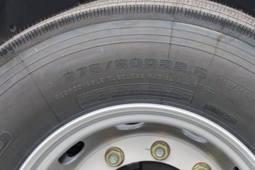 �����½� ����X7 320���� 4X2 9.6����ʽ�ػ���(DFV5183XXYGP6DAL)ͼƬ