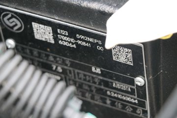 �����½� ����X7 320���� 4X2 9.6����ʽ�ػ���(DFV5183XXYGP6DAL)ͼƬ