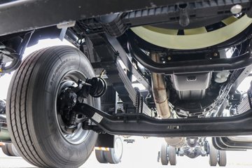 �����½� ����X7 320���� 4X2 9.6����ʽ�ػ���(DFV5183XXYGP6DAL)ͼƬ