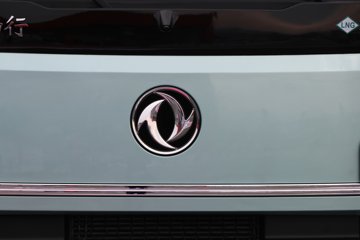 �����½� ����X9 14.5L LNG 630���� 6X4 ��ʿ��16�� AMT�Զ��� ǣ����ͼƬ