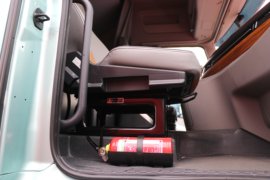 东风畅行X9&nbsp;牵引车驾驶室                                               图片