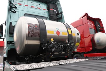 �����½� ����X9 14.5L LNG 630���� 6X4 ��ʿ��16�� AMT�Զ��� ǣ����ͼƬ