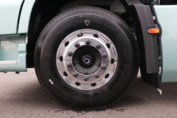 �����½� ����X9 14.5L LNG 630���� 6X4 ��ʿ��16�� AMT�Զ��� ǣ����ͼƬ