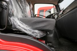 东风拓行X1&nbsp;自卸车驾驶室                                               图片