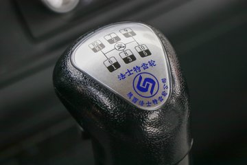 �����½� ����X1 200���� 4X2 4.2����ж��(DFV3181GP6D2)ͼƬ