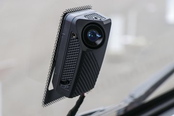 �����½� ����X1 200���� 4X2 4.2����ж��(DFV3181GP6D2)ͼƬ