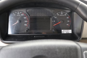 �����½� ����X1 200���� 4X2 4.2����ж��(DFV3181GP6D2)ͼƬ