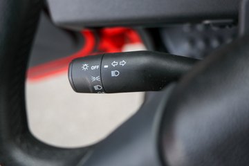 �����½� ����X1 200���� 4X2 4.2����ж��(DFV3181GP6D2)ͼƬ