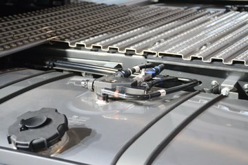 �й����� ȫ��һ���ؿ� 600���� 6X4 AMT�Զ���ǣ����ͼƬ