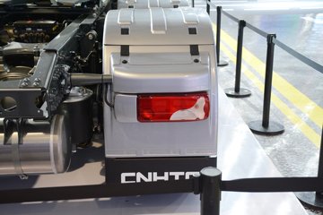 �й����� ȫ��һ���ؿ� 600���� 6X4 AMT�Զ���ǣ����ͼƬ