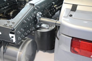 �й����� ȫ��һ���ؿ� 600���� 6X4 AMT�Զ���ǣ����ͼƬ