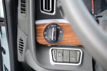 �й����� HOWO TH7-N�ؿ� 540���� 6X4 AMT�Զ���ǣ����(ZZ4257V324HF1H)ͼƬ