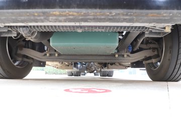 һ����� J6P 480���� 6X4 LNG�������䳵ͼƬ