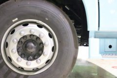 青岛解放 JH6重卡 4X2 纯电动牵引车528.13kWh