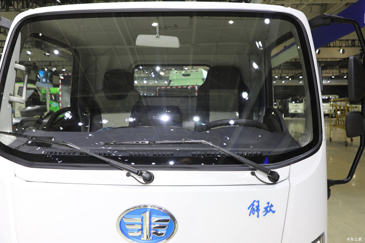  VR ذ 4.5T 3.82׵Ŵ綯Ῠ61.14kWh