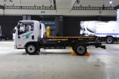 解放 虎VR 轻载版 4.5T 3.82米单排纯电动轻卡61.14kWh