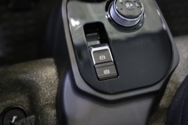 虎VR&nbsp;电动载货车内饰图片