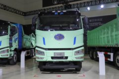 一汽解放 J6P 8X4 5.6米纯电动自卸车(CA3310P66L4BT4BEVA12)611.94kWh