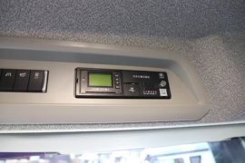 解放J6P&nbsp;电动自卸车驾驶室图片