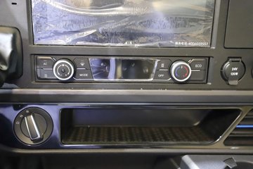 һ����� J6P 8X4 5.6�״��綯��ж��(CA3310P66L4BT4BEVA12)611.94kWhͼƬ