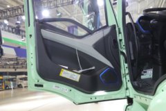 一汽解放 J6P 8X4 5.6米纯电动自卸车(CA3310P66L4BT4BEVA12)611.94kWh