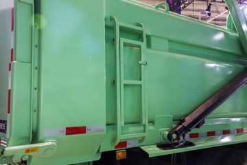 һ����� J6P 8X4 5.6�״��綯��ж��(CA3310P66L4BT4BEVA12)611.94kWhͼƬ